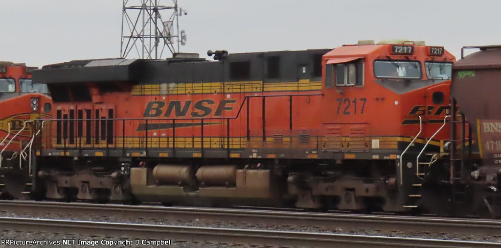 BNSF 7217